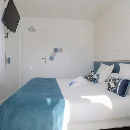 Le Panel * Mandelieu