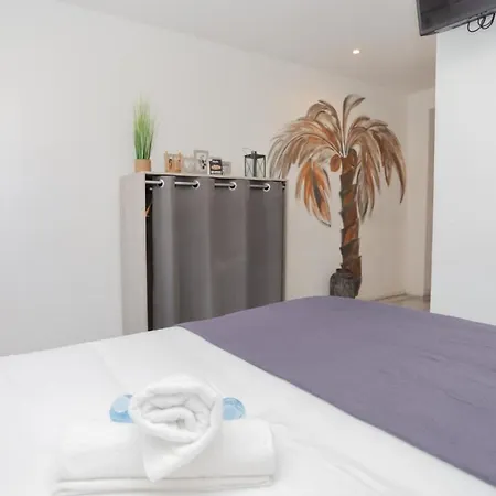 Otel Le Panel *