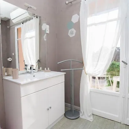 Le Panel * Mandelieu