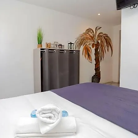 Le Panel Otel *