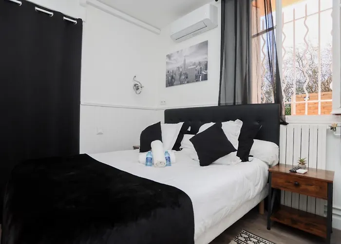 Le Panel Hotell