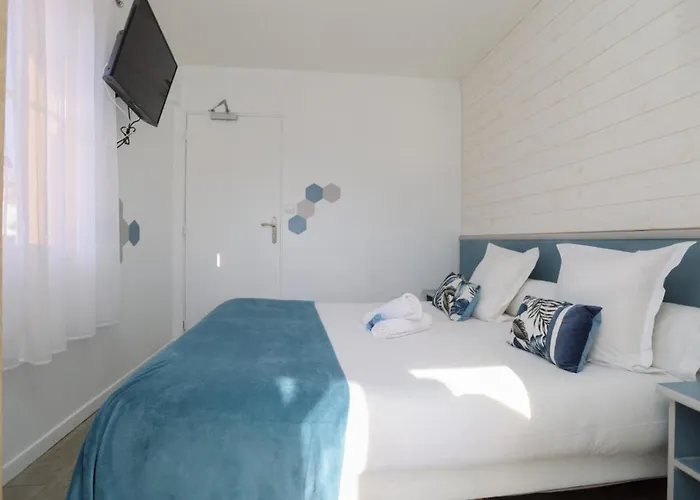 Le Panel * Mandelieu