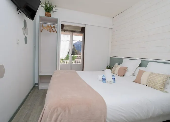 Hotel Le Panel Mandelieu