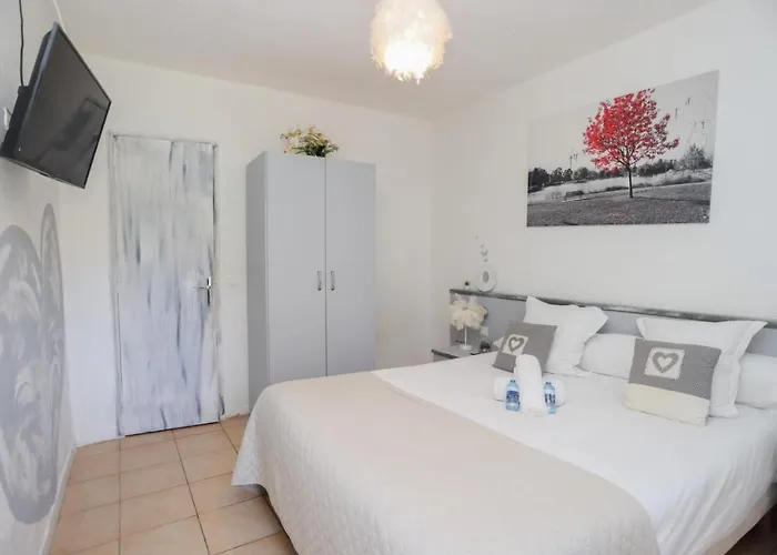 Le Panel * Mandelieu